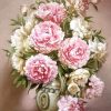 Figuredart Pivoines Roses Et Blanches Sur La Table | Fleurs